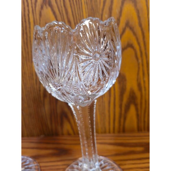 Vintage Clear Pressed Glass Goblets With Starburst Design  Set Of 2 - Picture 3 of 9